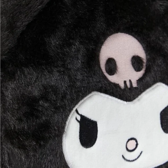Kuromi Plush Makeup Bag - Picture 6 of 6
